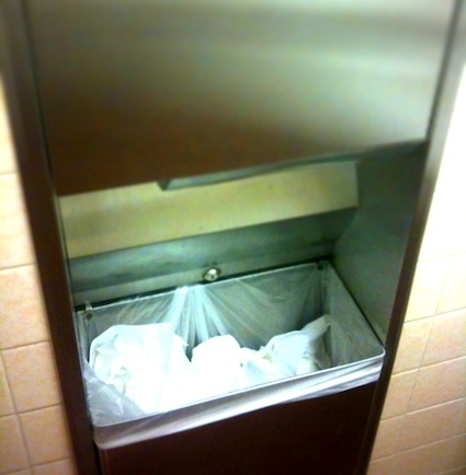 paper-towels-in-trash