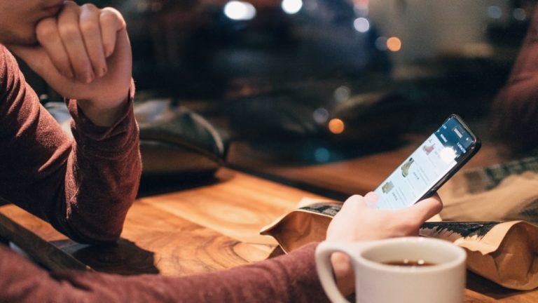 Earn Extra Money Browsing Online with Swagbucks