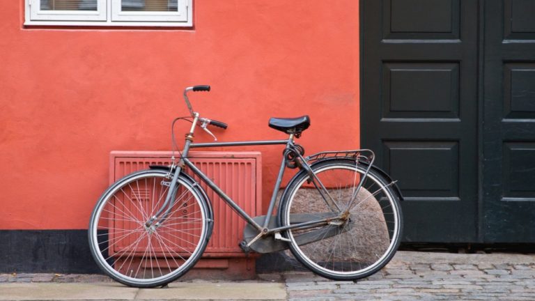 13 Ways to Make Extra Cash Renting Out Your Stuff